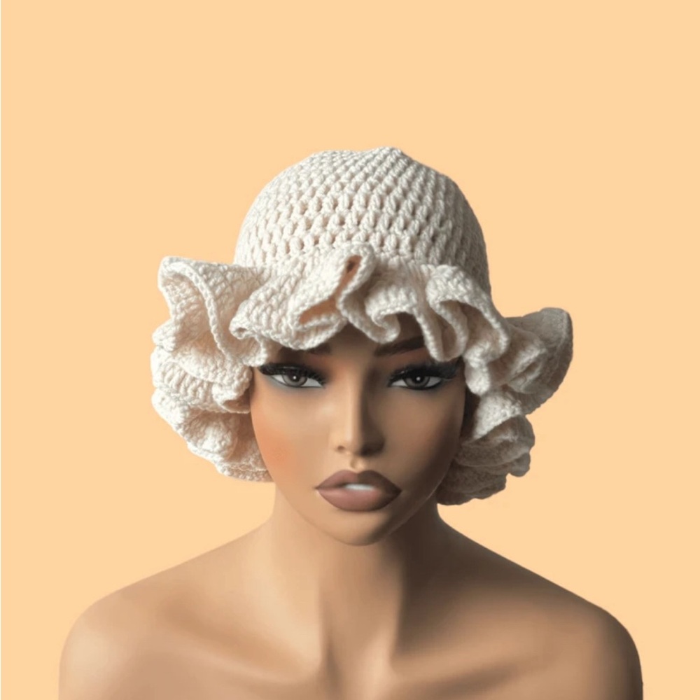 Elegant Cream Ruffled Women's Hat